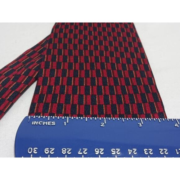 Prestwick & Moore 100% Silk Red Blue Gold Geometric Print Tie Made In USA - Picture 2 of 7
